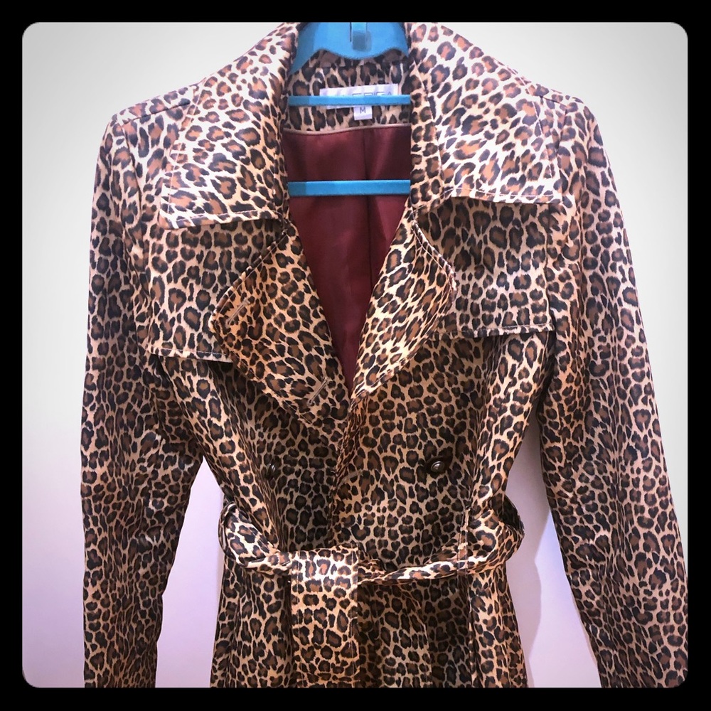 Via spiga cheetah rain coat
